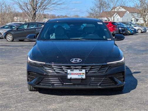 2025 Hyundai ELANTRA HEV Limited