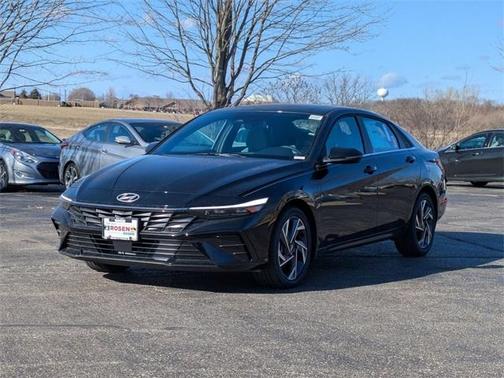 2025 Hyundai ELANTRA HEV Limited
