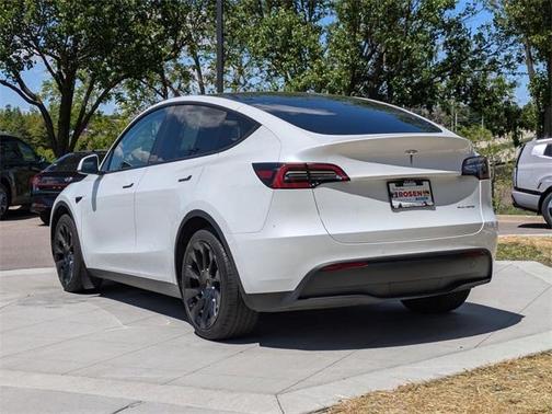 2022 Tesla Model Y Long Range