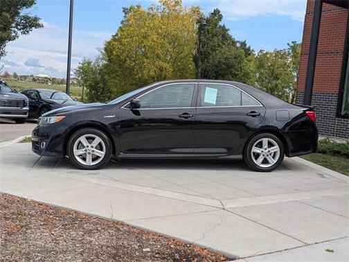 2014 Toyota Camry Hybrid LE