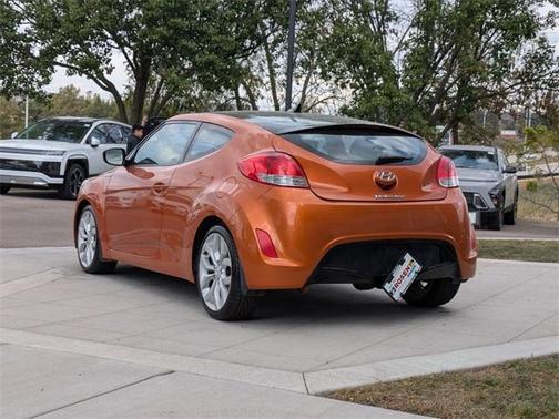 2013 Hyundai Veloster Base