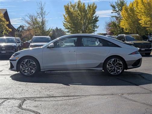 2025 Hyundai IONIQ 6 Limited