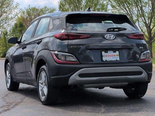 Gray 2023 Hyundai KONA SE