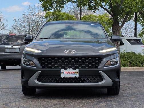 Gray 2023 Hyundai KONA SE