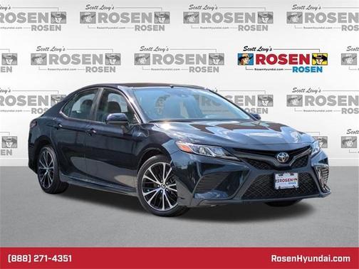 2019 Toyota Camry LE