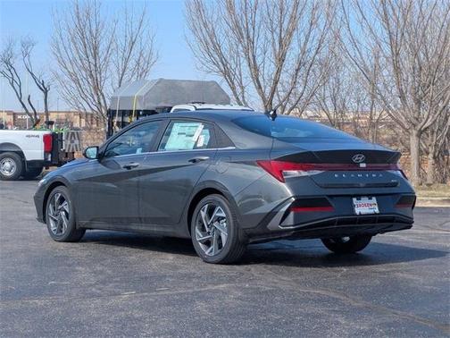 2025 Hyundai ELANTRA HEV Limited