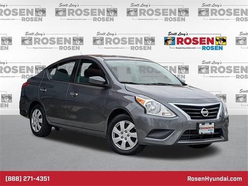 2019 Nissan Versa 1.6 SV