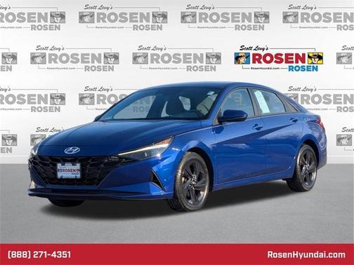 2023 Hyundai ELANTRA SEL