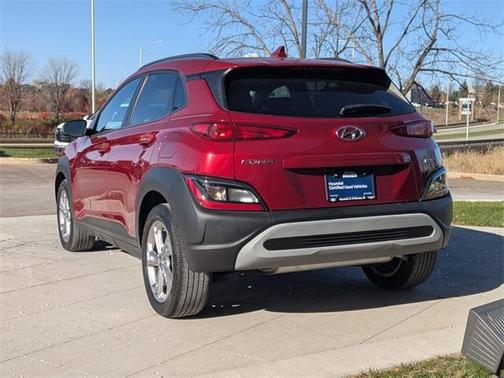 2023 Hyundai KONA SEL
