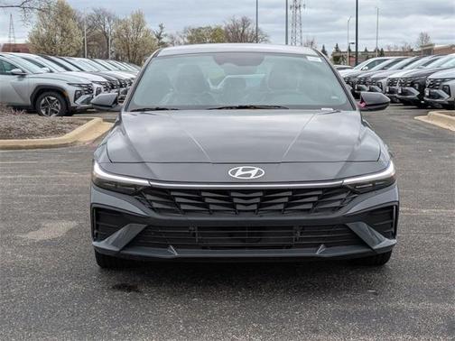 2025 Hyundai ELANTRA HEV SEL Sport
