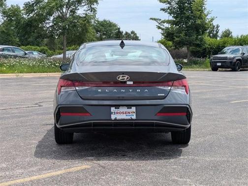 2025 Hyundai ELANTRA HEV Limited