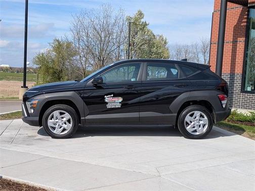 2024 Hyundai KONA SE