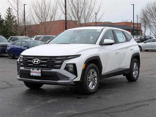 2025 Hyundai TUCSON SE