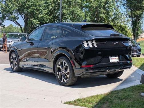 2022 Ford Mustang Mach-E Premium