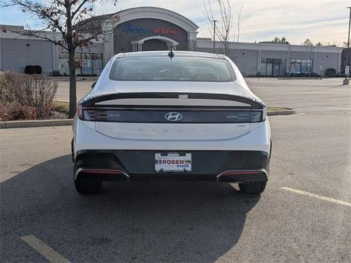 2026 Hyundai SONATA Hybrid SEL