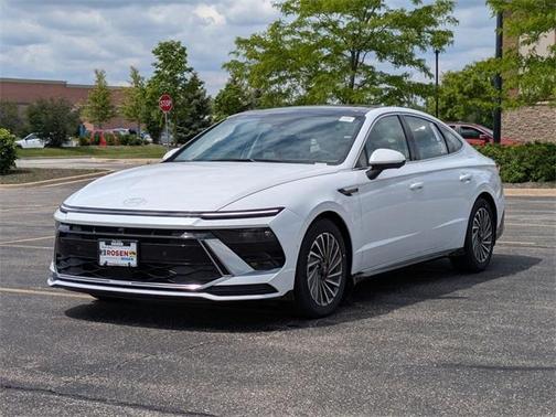 2025 Hyundai SONATA Hybrid Limited