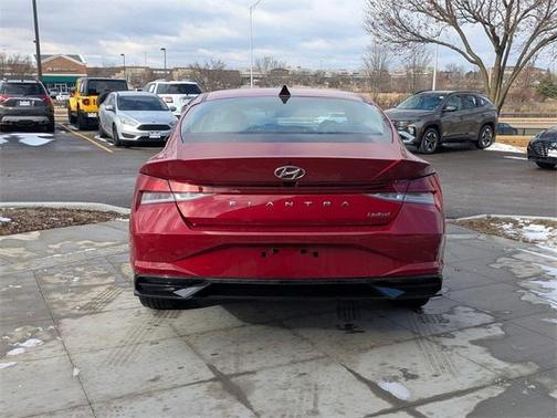 2023 Hyundai ELANTRA Limited
