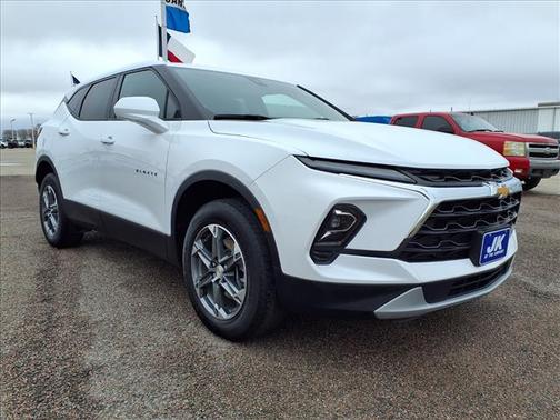 Summit White 2025 Chevrolet Blazer 2LT
