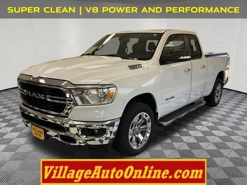 Bright White Clearcoat 2020 RAM 1500 Big Horn