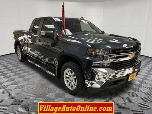 Shadow Gray Metallic 2019 Chevrolet Silverado 1500 LT