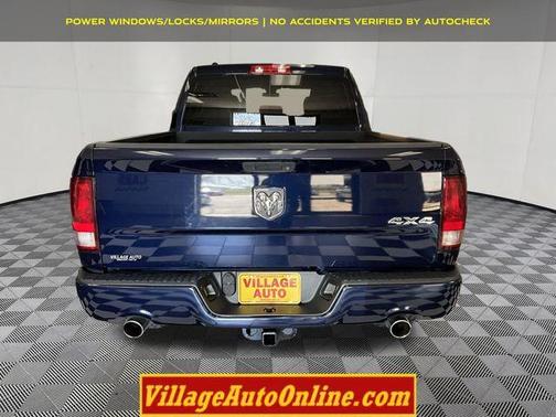 True Blue Pearlcoat 2013 RAM 1500 Tradesman/Express