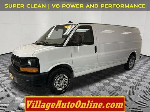 Summit White 2017 Chevrolet Express 2500 Work Van
