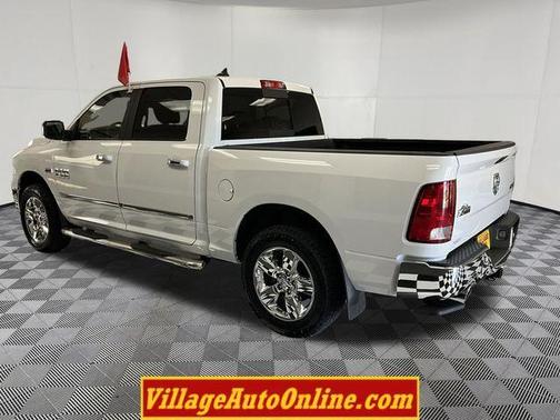 Bright White Clearcoat 2017 RAM 1500 Big Horn