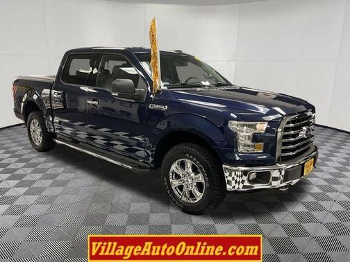 Blue 2016 Ford F-150 XLT