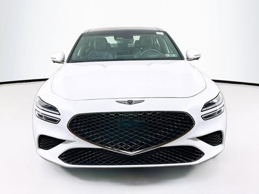 2025 Genesis G70 