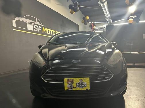 2016 Ford Fiesta SE