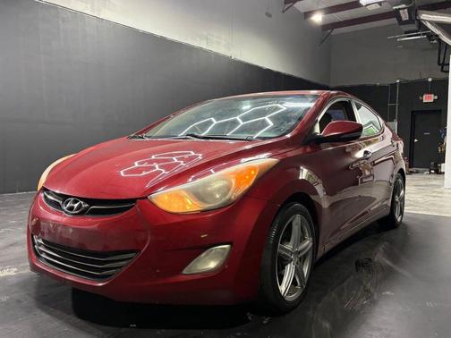 2013 Hyundai ELANTRA Limited