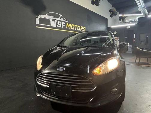 2014 Ford Fiesta SE