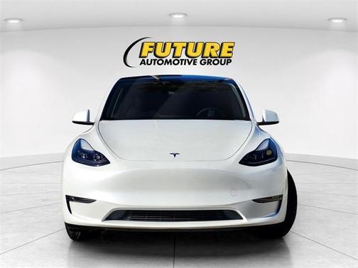 2024 Tesla Model Y Performance