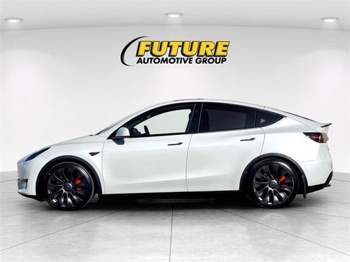2024 Tesla Model Y Performance