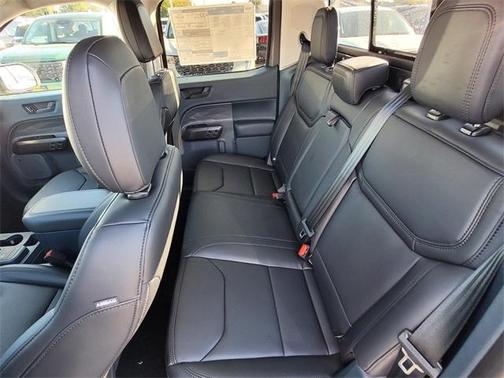 2026 Ford Maverick Lobo Standard