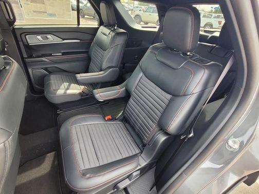 Carbonized Gray Metallic 2026 Ford Explorer ST-Line