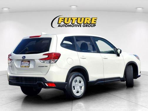 2022 Subaru Forester Base (CVT)