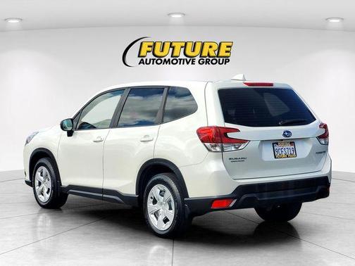 2022 Subaru Forester Base (CVT)