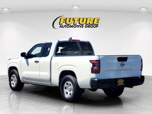 Glacier White 2022 Nissan Frontier S
