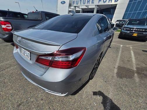 2017 Honda Accord Hybrid Touring