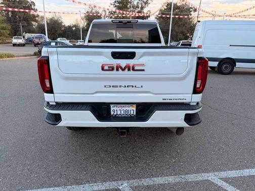 2021 GMC Sierra 2500 Denali
