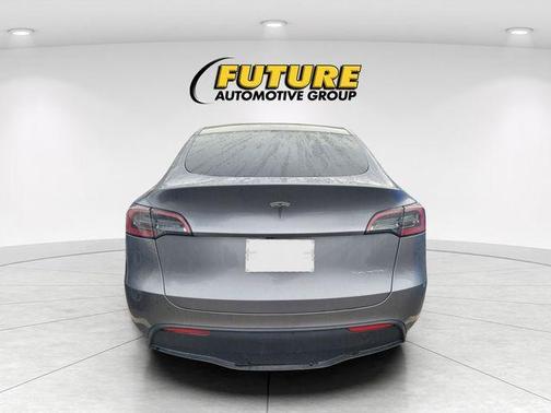 2025 Tesla Model Y Long Range