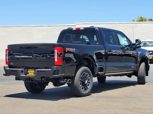 2025 Ford F-250 Platinum