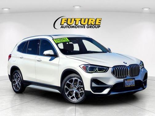 Mineral White Metallic 2022 BMW X1 xDrive28i