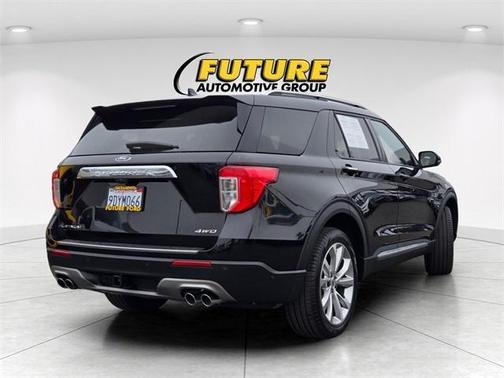 2022 Ford Explorer Platinum