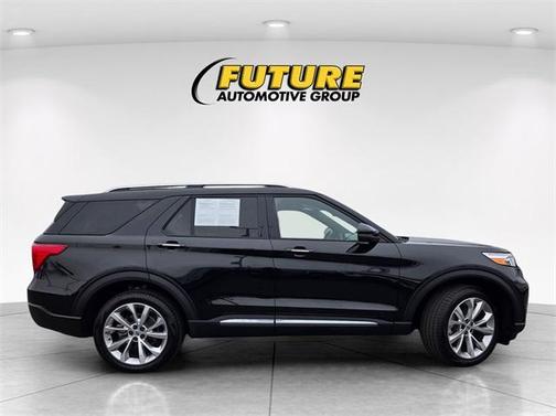 2022 Ford Explorer Platinum