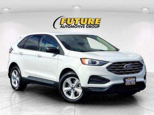 2022 Ford Edge SE