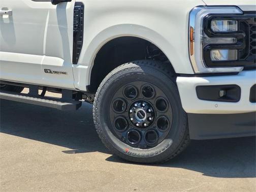 2025 Ford F-350 Lariat Super Duty