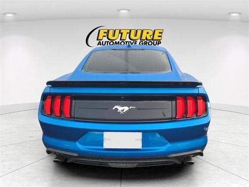 2021 Ford Mustang EcoBoost