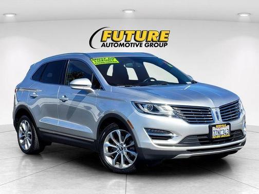 2017 Lincoln MKC Select